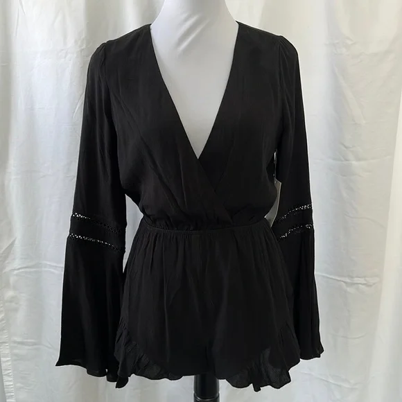Tobi Dresses Nwt Tobi Surplice Black Long Sleeve Romper Poshmark